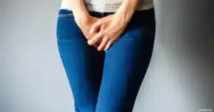 اسباب الحبوب في المناطق الحساسة للنساء